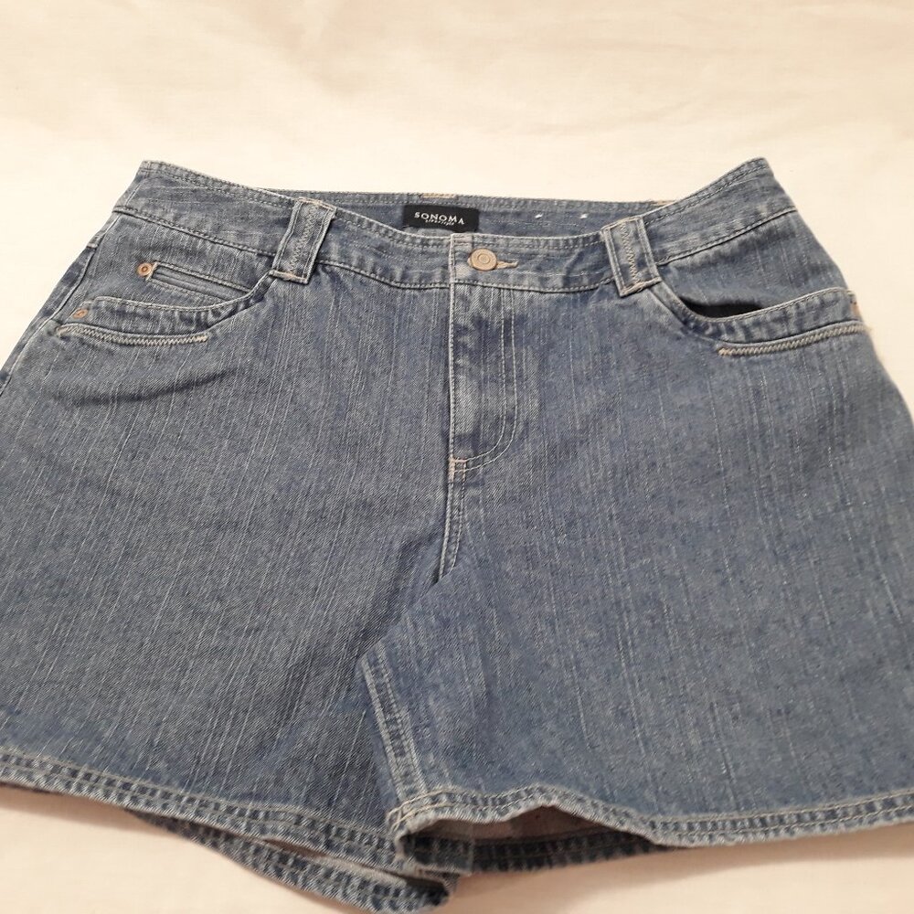 Sonoma Mid-Wash Denim Shorts - Size 12